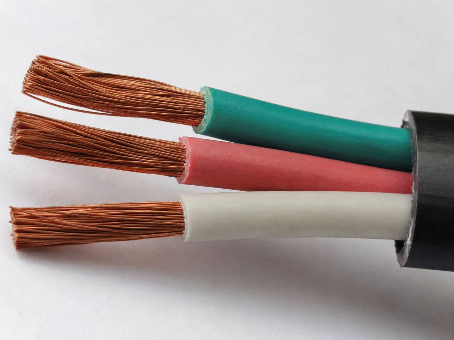 Flame retardant polymer insulation used in power and electrical cables